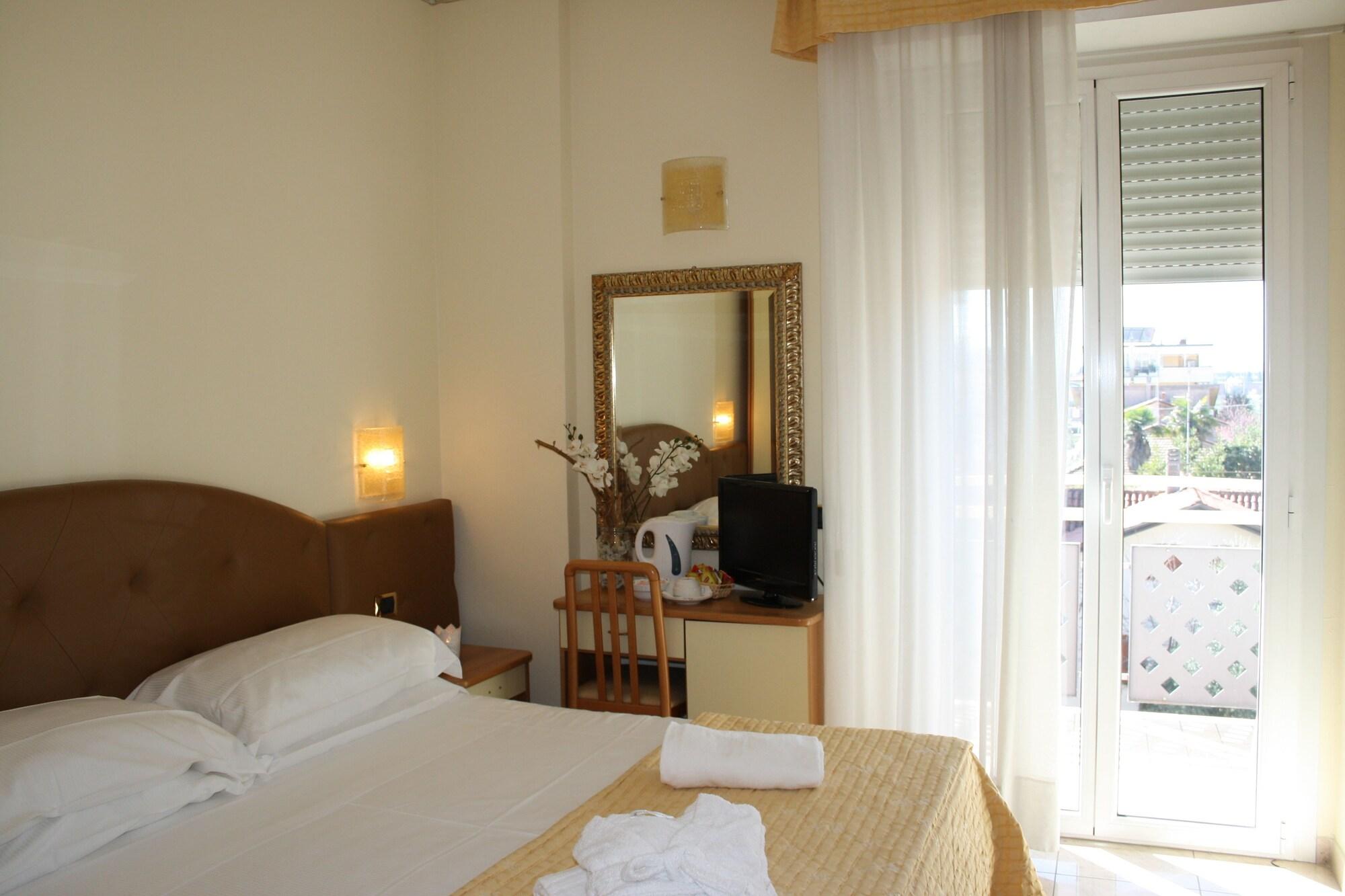 Hotel Gaston Rimini Exterior photo